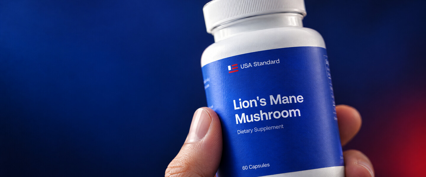 Close-up of USA Standard Lion’s Mane bottle branding